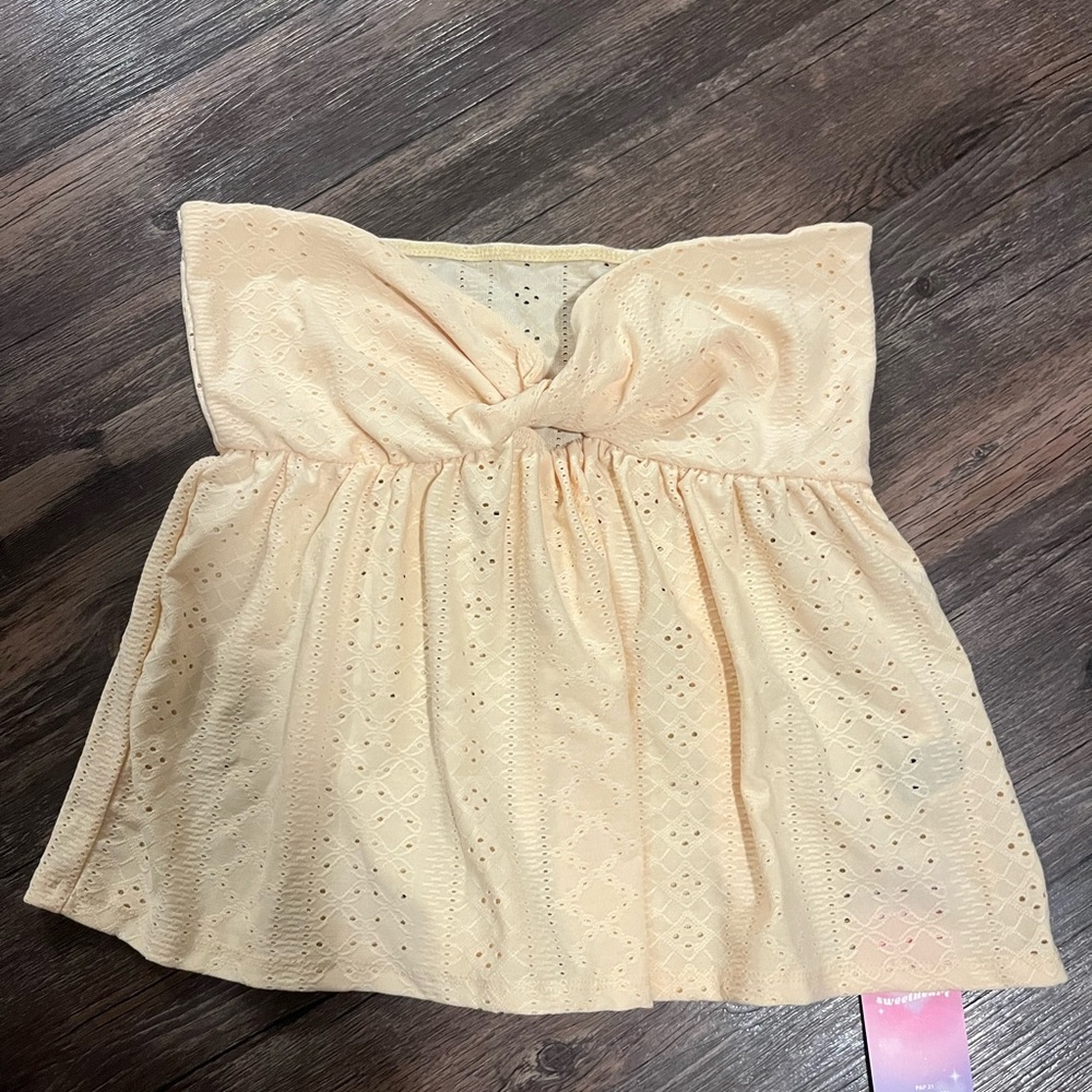 SHEIN Cream Eyelet Strapless Top